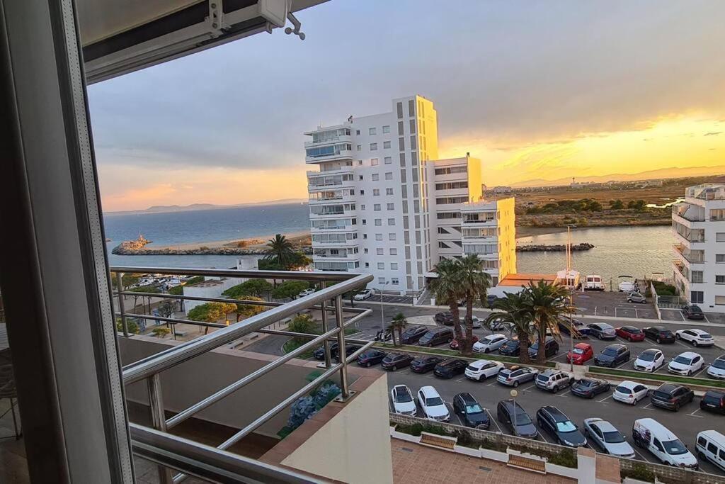 Sunsetmare Vacational Apartment Ρόζες Εξωτερικό φωτογραφία