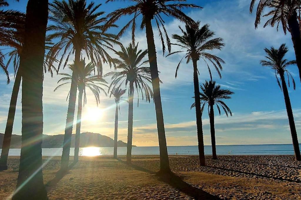 Sunsetmare Vacational Apartment Ρόζες Εξωτερικό φωτογραφία