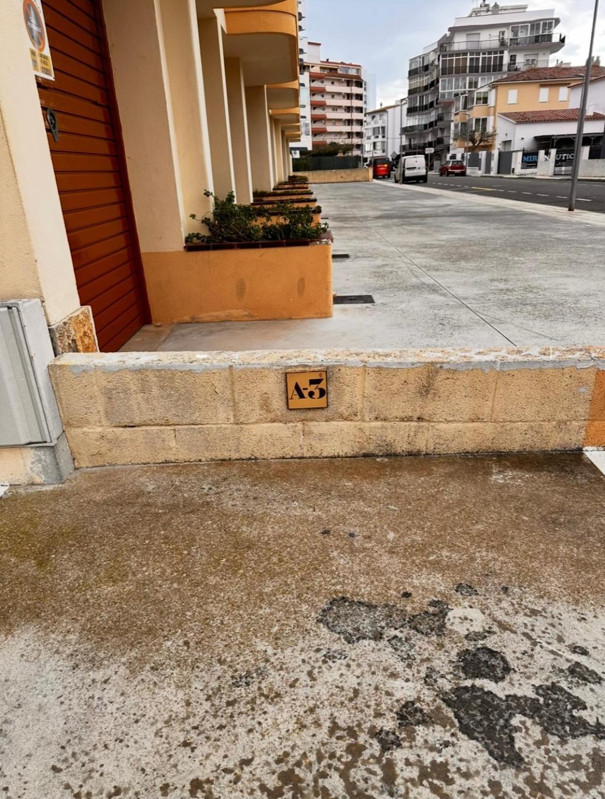 Sunsetmare Vacational Apartment Ρόζες Εξωτερικό φωτογραφία